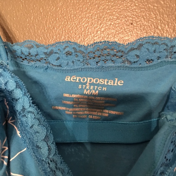 💙Aeropostale Blue floral tank top💙 - Picture 4 of 4